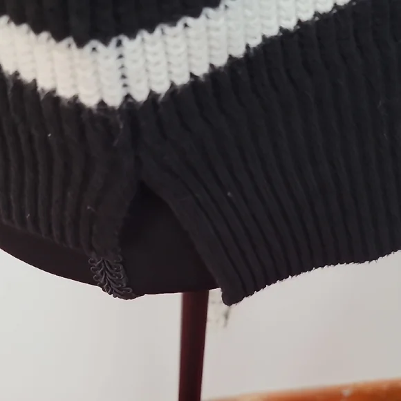 Rachel Zoe Black and White Striped Sweater - Picture 4 of 9